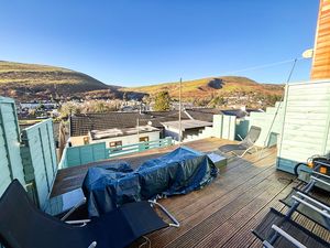 Photo 20- click for photo gallery